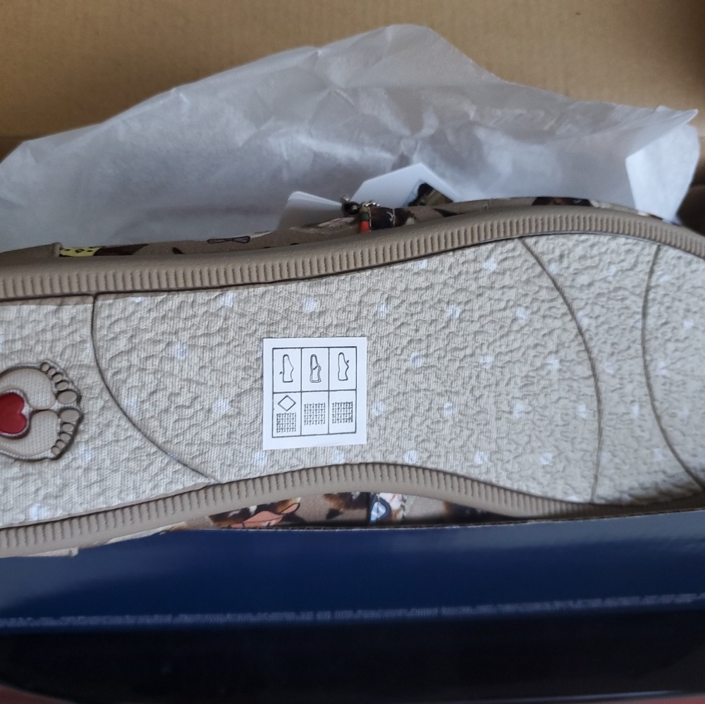 Grumpy Cat BOBS by Sketchers Women’s Memory Foam A - Picture 5 of 8